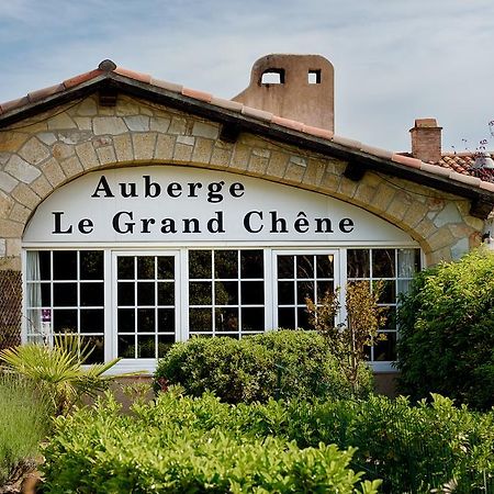 Auberge Du Grand Chene Sillans-la Cascade Exterior foto